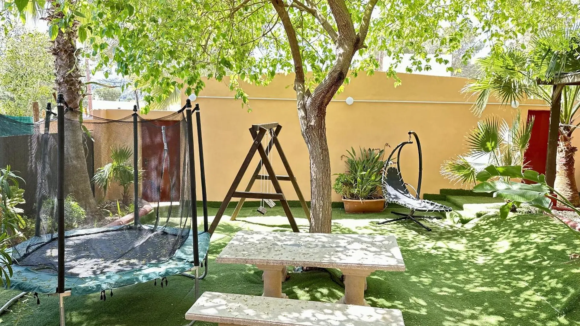Villa In Playa Den Bossa & Ibiza Town 7Min, Bbq San José