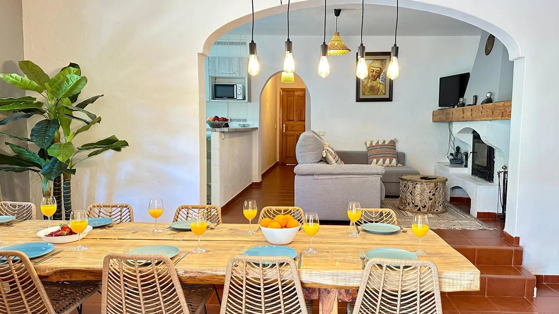 Villa In Playa Den Bossa & Ibiza Town 7Min, Bbq San José