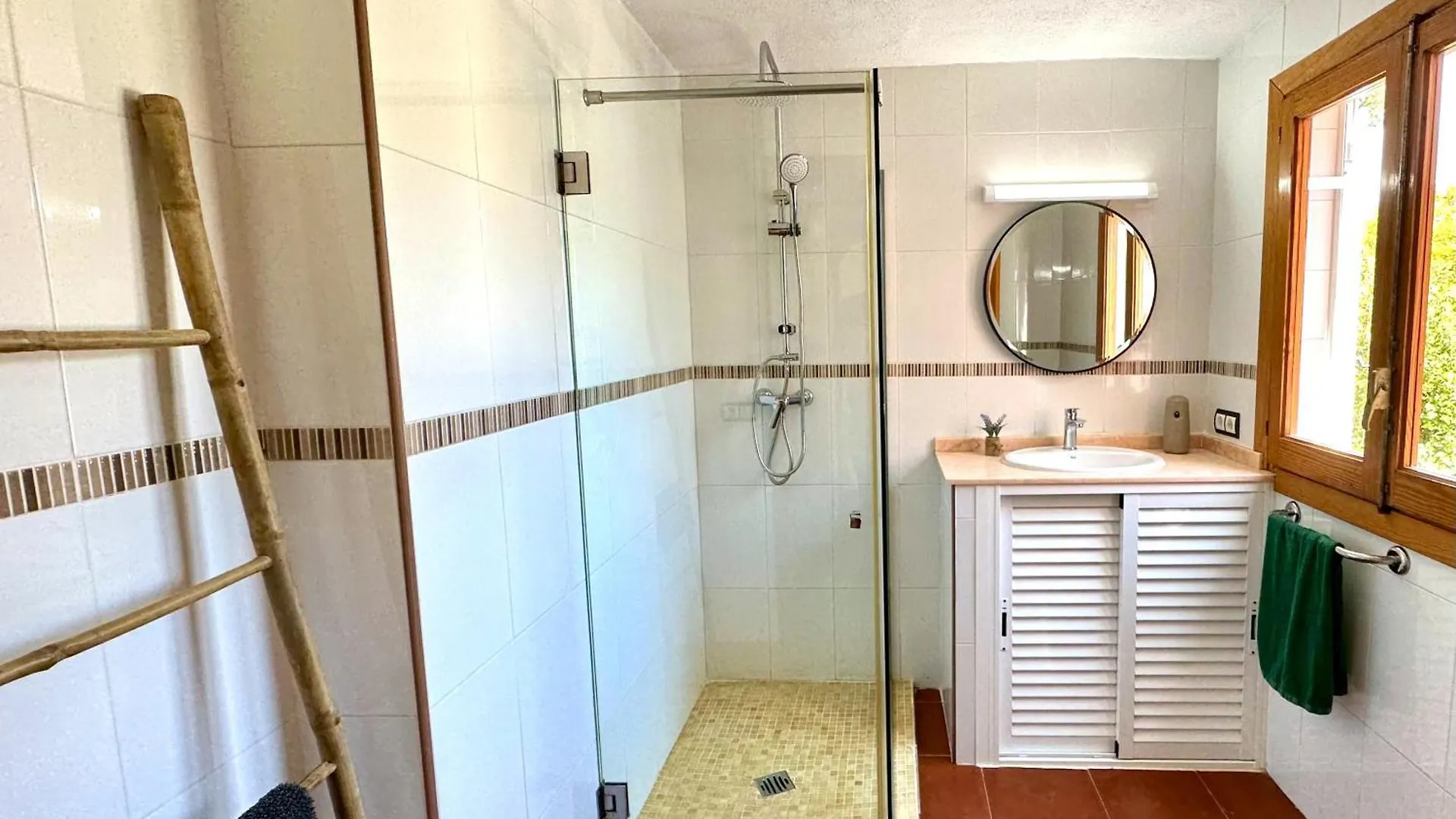 Villa In Playa Den Bossa & Ibiza Town 7Min, Bbq San José