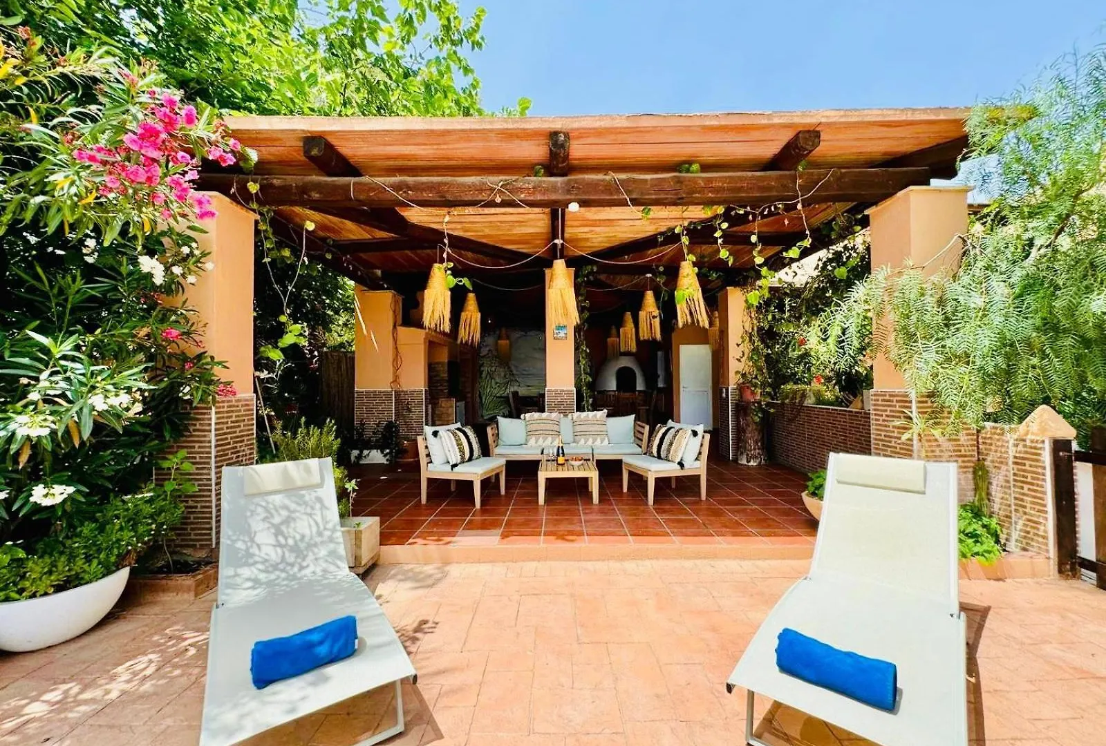 Villa In Playa Den Bossa & Ibiza Town 7Min, Bbq San José